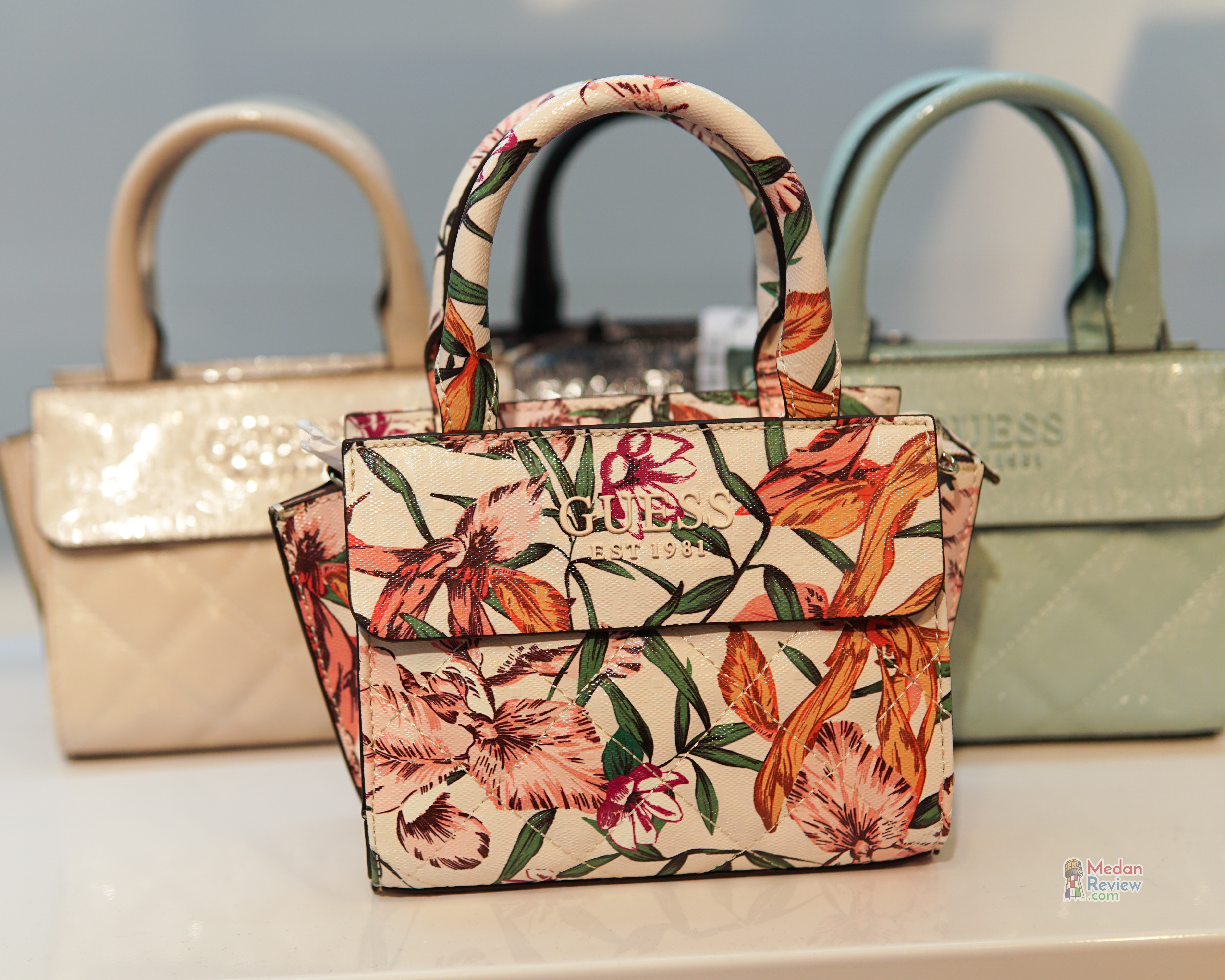 Summer Collection GUESS Accessories Delipark Mall